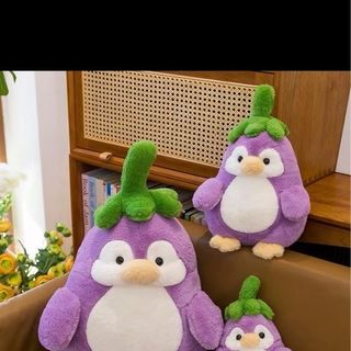 Gấu bông chim cánh cụt tím 30cm