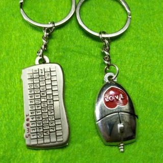 Móc khóa inox cặp đôi giá tốt