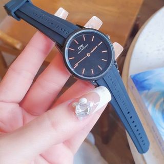 XẢ RẺ ĐỒNG HỒ NỮ THỜI TRANG DANIEL W MOTION DÂY CAO SU ĐEN