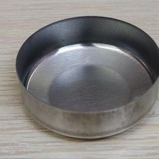 VỎ TEALIGHT ĐẾ SẮT TRŨNG( 1 bao~ 9kg)