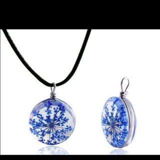 Dây chuyền da kèm mặt đá ép hoa khô y hình rất đẹp nhe