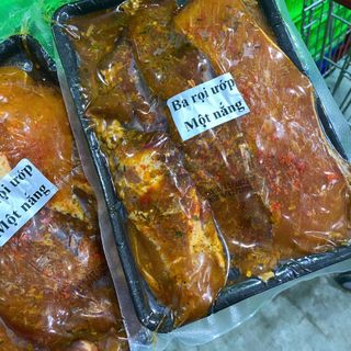 Thịt heo 1 nắng ướp vị vừa ăn ngon ngọt khay 500g (giao tphcm)