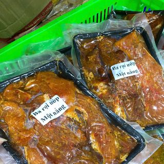 Thịt heo 1 nắng ướp vị vừa ăn ngon ngọt khay 500g (giao tphcm)