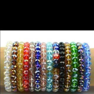 Vòng tay phong thủy pha lê chiếu lấp lánh xinh xắn