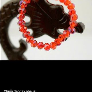 Vòng tay phong thủy pha lê chiếu lấp lánh xinh xắn