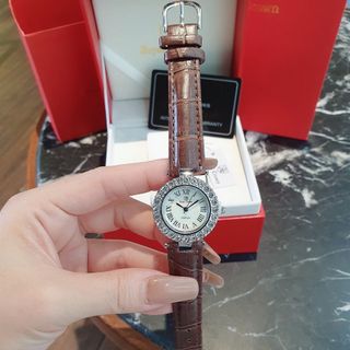 XẢ NHANH ĐỒNG HỒ NỮ THỜI TRANG RODAL DÂY DA VIỀN ĐÁ MINI