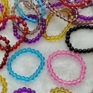 Chuỗi vòng tay 8ly có nhiều màu sắc nhe