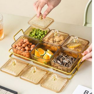 Khay 6 Hũ Mứt Nhựa Mika Kèm Khay Kim Loại Vàng (THÙNG 24B )