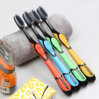 HỘP 30 BÀN CHẢI THAN TRE BOSSI HÀN QUỐC