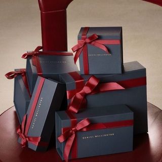 ĐỒNG HỒ NAM NỮ CAO CẤP DANIEL W CLASSIC DÂY DA MẶT TRẮNG VIỀN BẠC FULLBOX HỘP NƠ