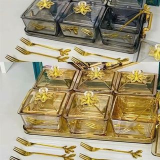 Khay Mứt 6 Hũ Thủy Tinh+ Nắp Nhựa Núm Hoa + Khay Nhựa ( THÙNG 24B )