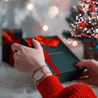 ĐỒNG HỒ NAM NỮ CAO CẤP DANIEL W ICONIC LINK GOLD ROSE MẶT XÁM FULLBOX HỘP NƠ