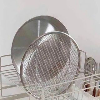 KHAY INOX RÁO DẦU KÈM VỈ LƯỚI 20CM