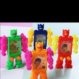 Máy bắn nước có nhiều mẫu nha đồ chơi