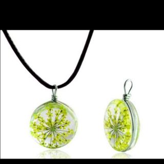 Vòng đeo cổ mặt đá ép hoa khô dây chuyền da kèm mặt