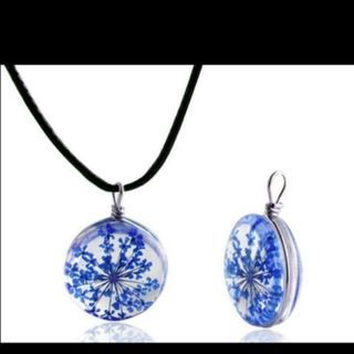 Vòng đeo cổ mặt đá ép hoa khô dây chuyền da kèm mặt