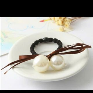 Cột tóc xinh xắn mẫu y hình cột tóc đẹp có nhiều màu