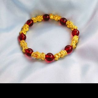 Chuỗi đeo tay phong thủy 5 con tỳ hưu mẫu y hình có nhiều màu chuỗi