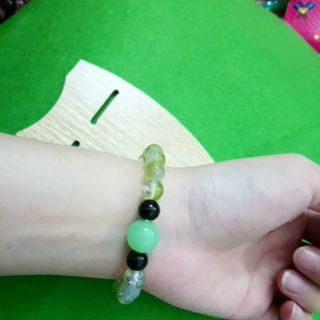 Vòng tay chuỗi phong thủy đeo tay xanh lá mẫu y hình