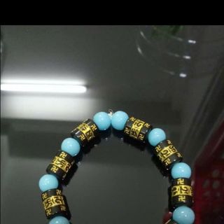 Chuỗi đeo tay mix hạt chữ mix hạt xanh biển