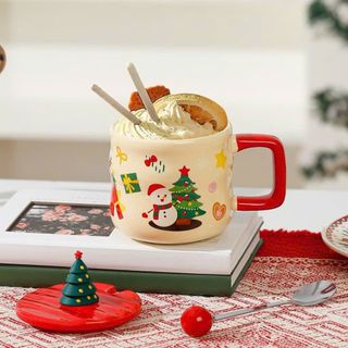 Cốc Sứ Noel Có Nắp Kèm Thìa ( THÙNG 60C )