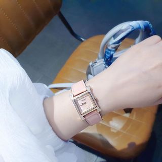 ĐỒNG HỒ NỮ CAO CẤP HERME HÊURE H VIỀN ĐÁ TẶNG KÈM DÂY DA XỊN