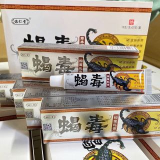 Kem bôi da liễu bọ cạp đen