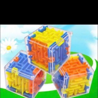 Đồ chơi mê cung sale 9k nhe