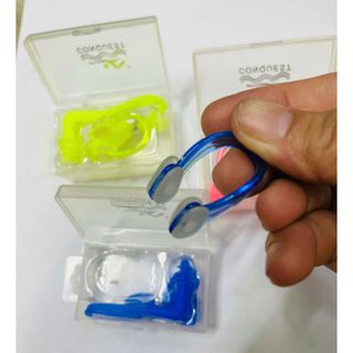 Bộ  Combo KẸP MŨI +NHÉT TAI  hiệu Conquest Bằng Silicone mền ngăn nước vào tai và mũi  khi đi bơi