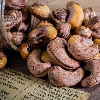 HẠT ĐIỀU VỎ LỤA – HŨ CAO 500G 🌰