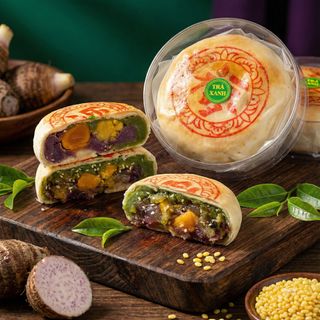 BÁNH PÍA TRÀ XANH KHOAI MÔN MỠ HÀNH SIÊU TO KHỔNG LỒ - WINNIE HOUSE