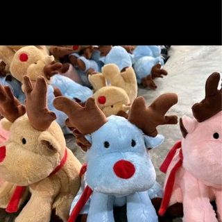 Tuần lộc hồng hót hít