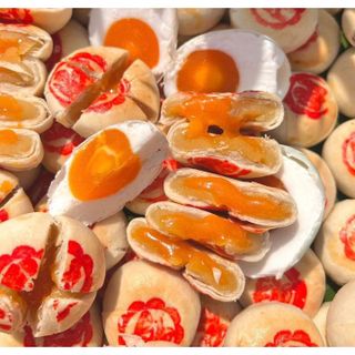 BÁNH PÍA ĐẬU XANH TRỨNG MUỐI KIM SA TAN CHẢY THƠM NGON SÁNH MỊN - WINNIE HOUSE