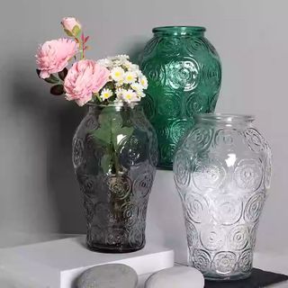 Lọ Hoa Thuỷ Tinh Hoa Nổi 18x26cm (THÙNG 12C)