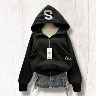 Áo Khoác Lửng Nón Rộng Thêu Chữ S - Đẳng Cấp Tiện Nghi và Thời Trang