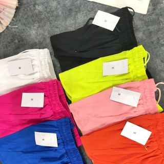 Quần đùi 2 lớp phối túi khoá siêu xinh