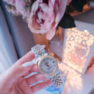 ĐỒNG HỒ NAM NỮ CAO CẤP RÔLET DÂY THÉP DEMI VÀNG KÍNH SAPHIRE VIỀN HỘT