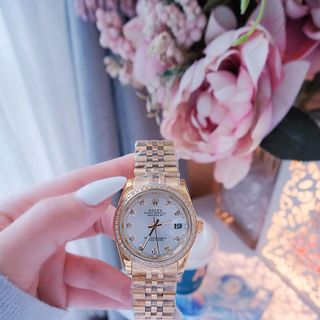 ĐỒNG HỒ NAM NỮ CAO CẤP RÔLET DÂY THÉP VÀNG KÍNH SAPHIRE VIỀN HỘT