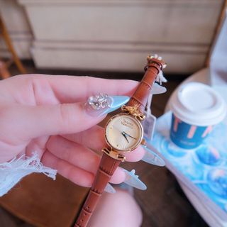 ĐỒNG HỒ NỮ CAO CẤP VIVIENNE MAIDA DÂY DA MẶT VÀNG MINI FULLBOX