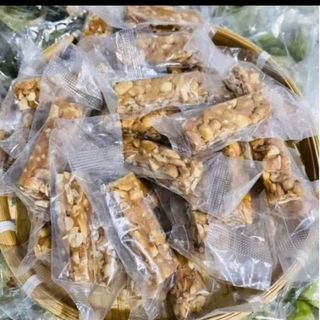 1kg kẹo thèo lèo nước cốt dừa mix 2 vị