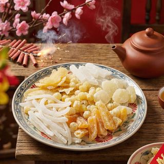 SET MỨT TRUYỀN THỐNG 6 VỊ, ÍT ĐƯỜNG - TINH HOA TẾT XƯA 700G - WINNIE HOUSE