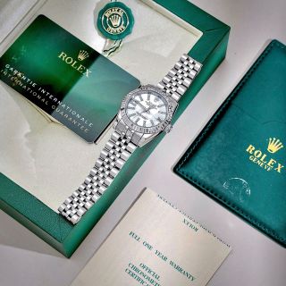 Rol nữ Datejust mặt xà cừ đính đá sang trọng