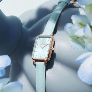 ĐỒNG HỒ NỮ CAO CẤP DANIEL W QUADRO BLUEBELL DÂY DA CN XANH XÀ CỪ HỘP NƠ ĐỎ