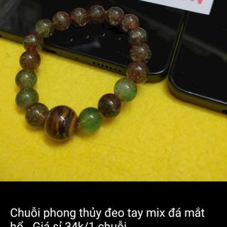 Chuỗi đeo tay phong thủy 10ly đẹp mix mặt đá mắt hổ