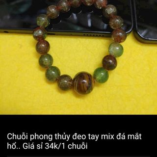 Chuỗi đeo tay phong thủy 10ly đẹp mix mặt đá mắt hổ