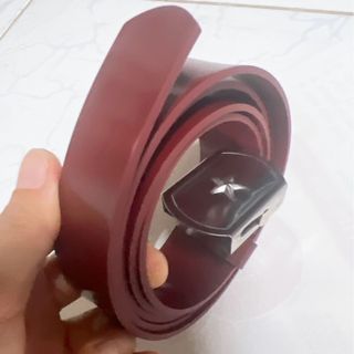 Dây lưng đỏ, thắt lưng biểu diễn văn nghệ