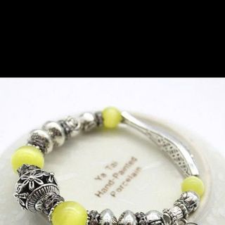 Vòng tay đá mắt mèo vòng tay đẹp nha có nhiều màu sắc