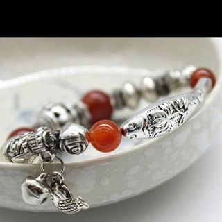 Vòng tay đá mắt mèo vòng tay đẹp nha có nhiều màu sắc