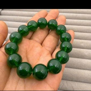 Chuỗi đeo tay vòng phong thủy 12ly màu đỏ, đen, xanh lá, đỏ đậm