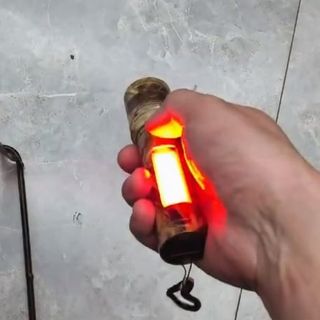 ĐÈN PIN CẦM TAY ZOOM 6 CHẾ ĐỘ RẰN RI